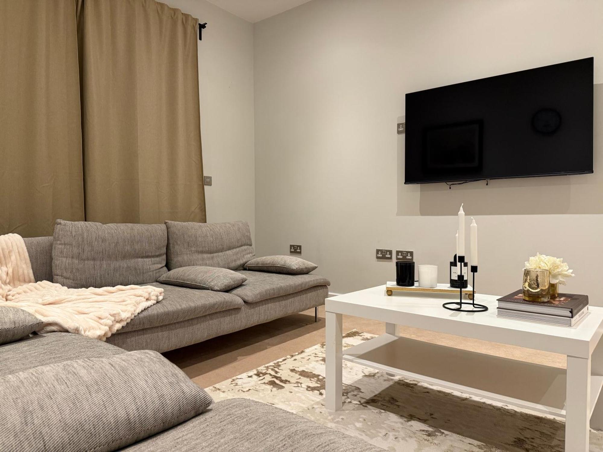 Baycroft House Apartment London Exterior photo